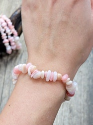 Rosa Opal, chipsarmband