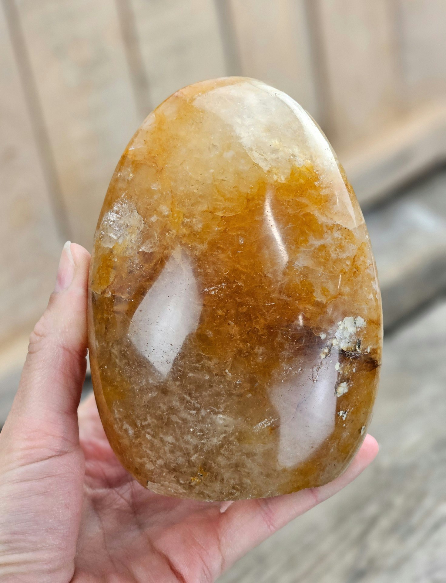 Golden Healer, polerad kristall stående friform