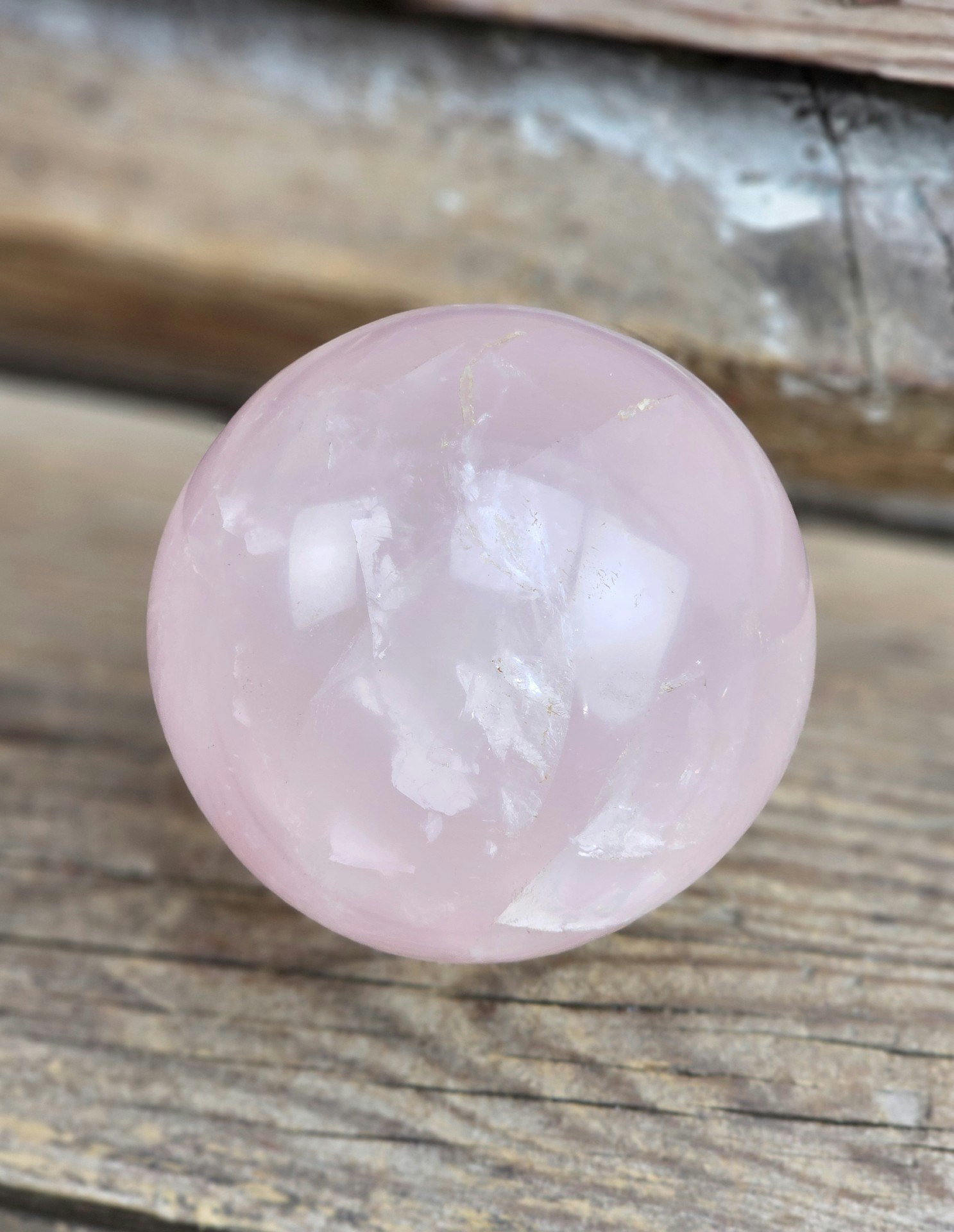 Rosenkvarts, klot #13 -30% p.g.a. skada/annat