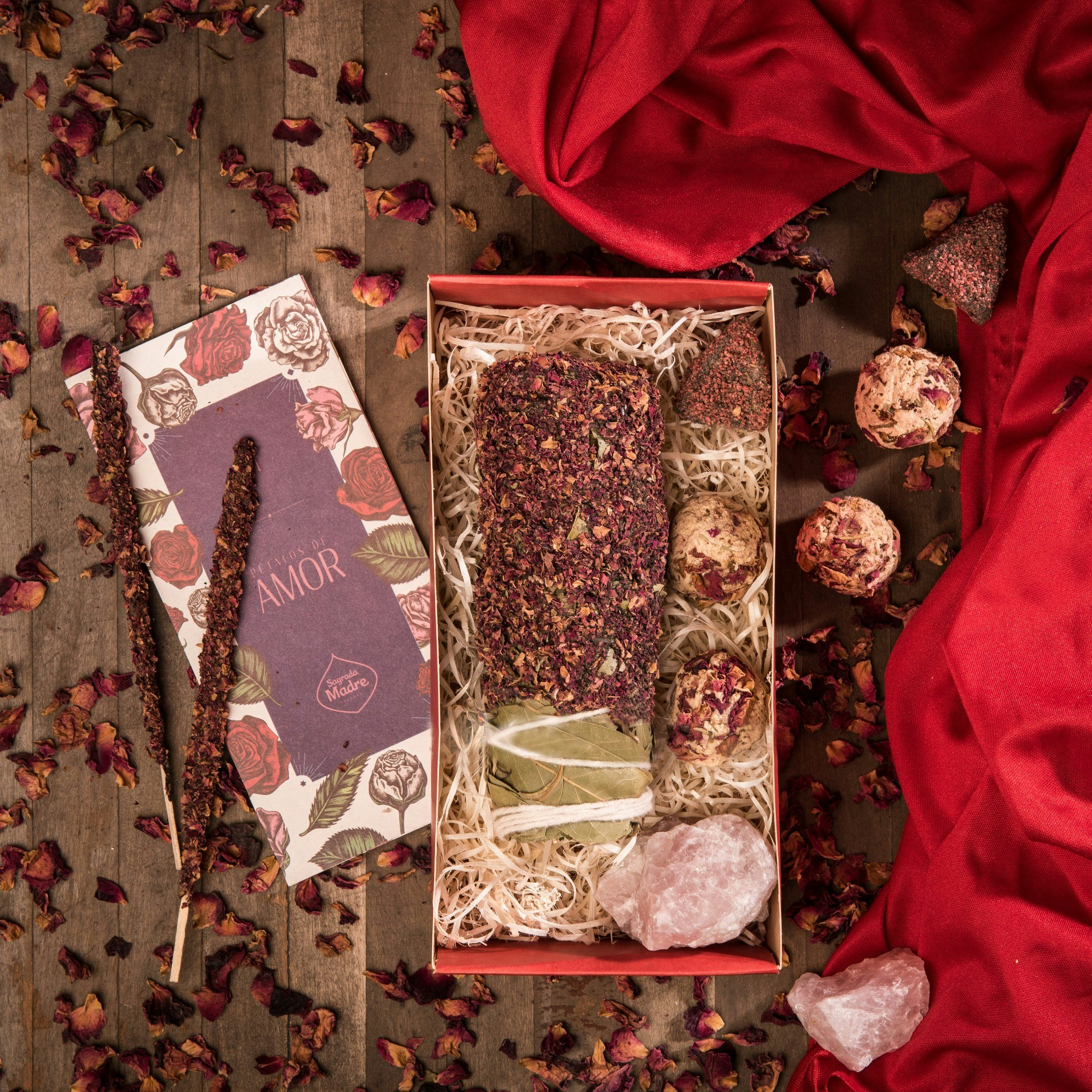 Sagrada Madre - LOVE, Ritual Kit