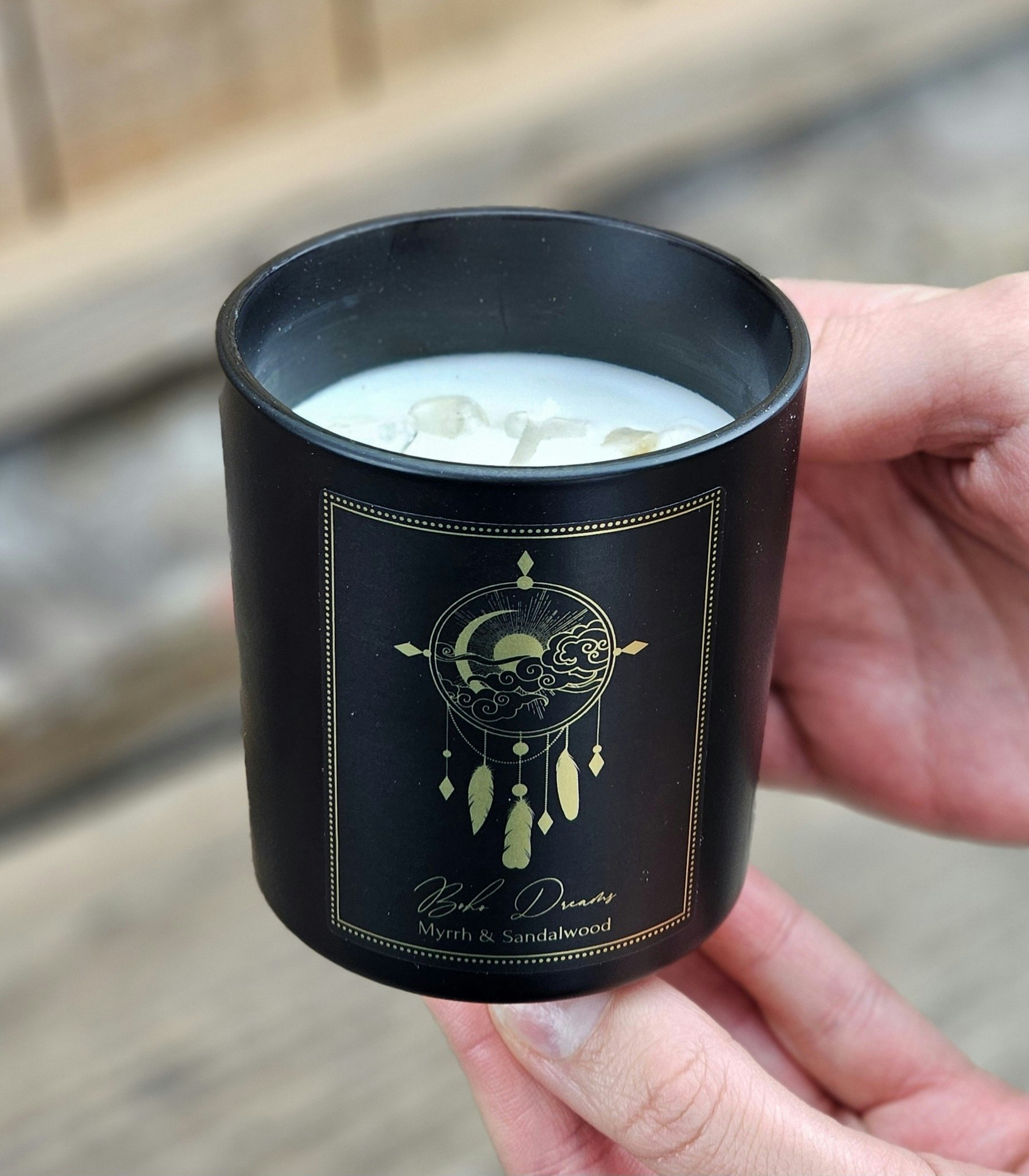 PureWorks - Boho Dreams - Myrrh & Sandalwood, doftljus för manifestation med Bergkristall 20h
