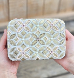 Broderad ask för smycken, kristaller och tarotkort, Flower Of Life