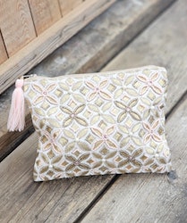 Broderad necessär, Flower Of Life