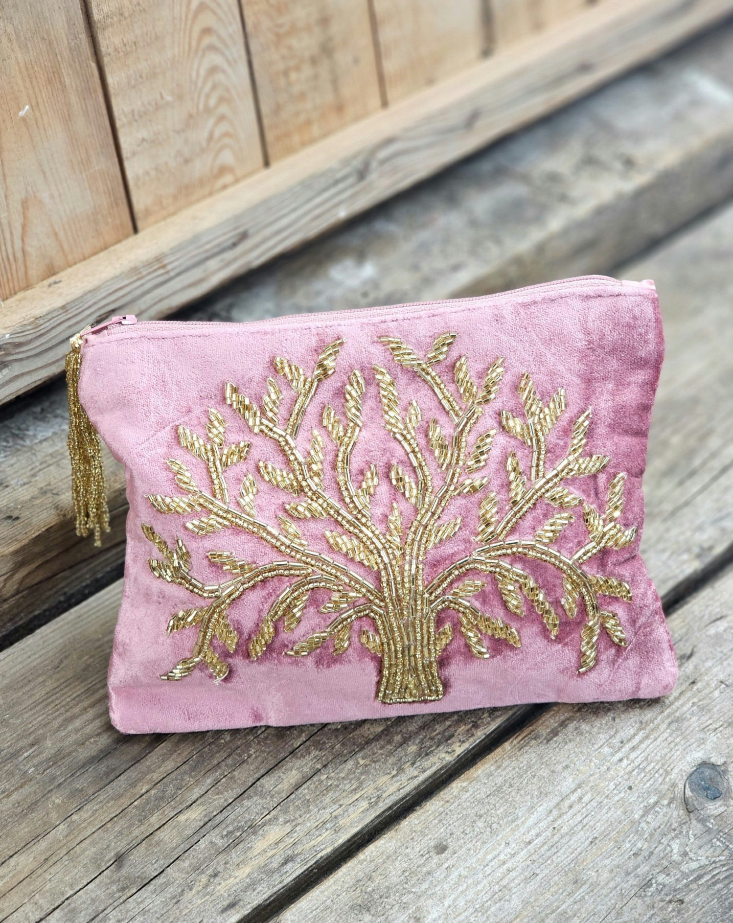Broderad necessär, Tree Of Life
