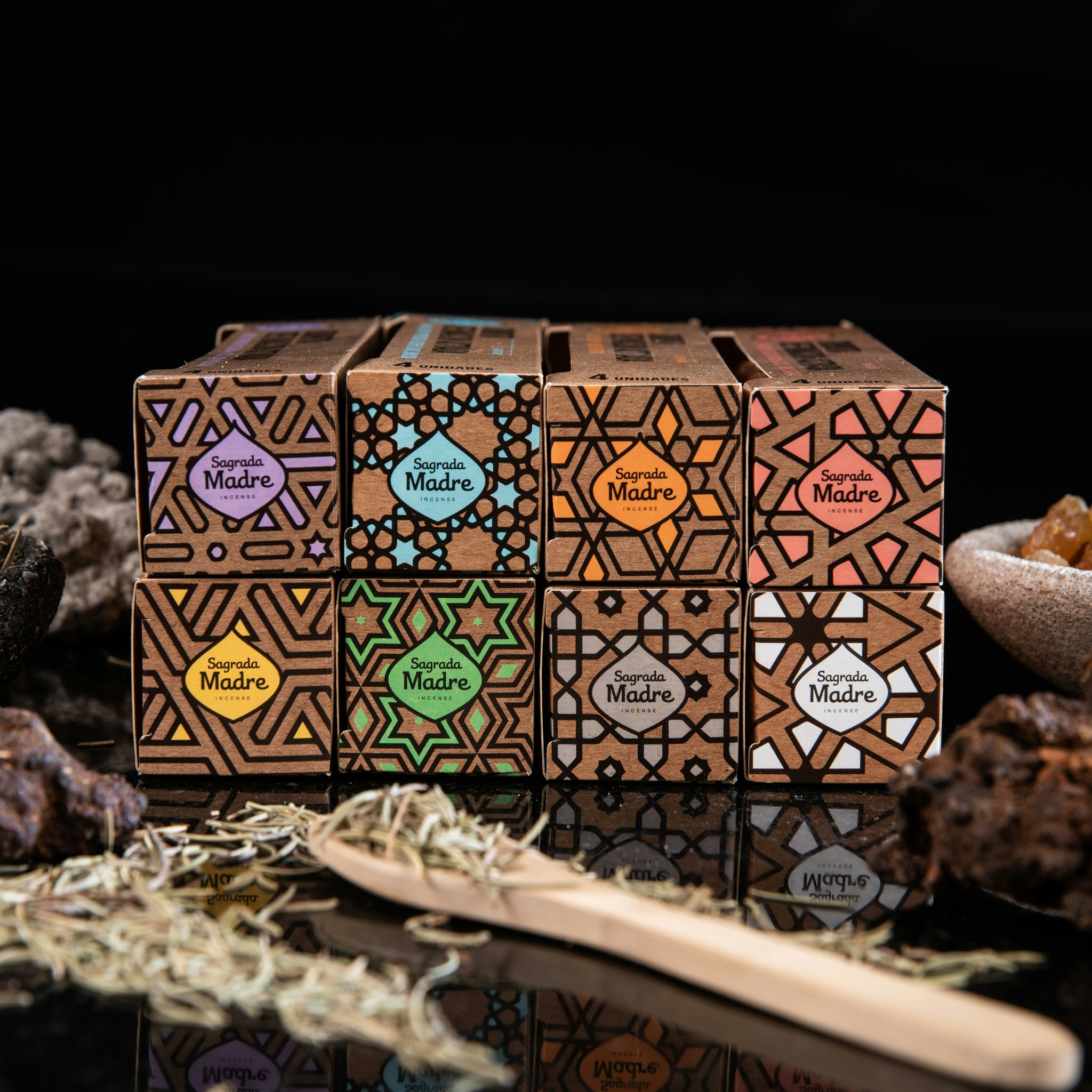 Sagrada Madre - Bombitas, Benzoin & Musk rökelsebollar 4-pack