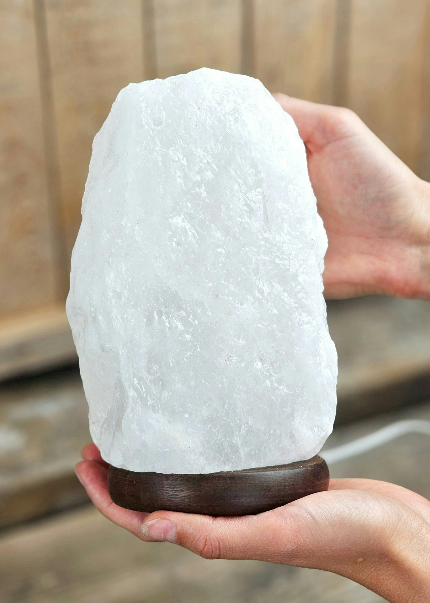 Himalaya Saltkristall, lampa vit -60% **B-kvalité** GULA inslag! + ev skada/annat