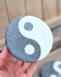 Rökelsehållare, Yin Yang täljsten