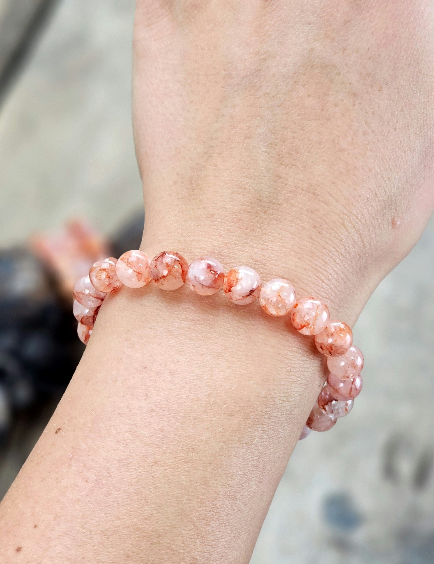 Hematoidkvarts (Röd Golden Healer), armband 8mm runda pärlor