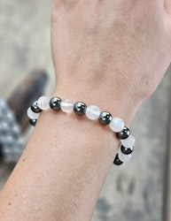 Bergkristall & Hematit mix, armband 8mm runda pärlor