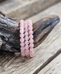 Jordgubbskvarts, armband 8mm runda pärlor