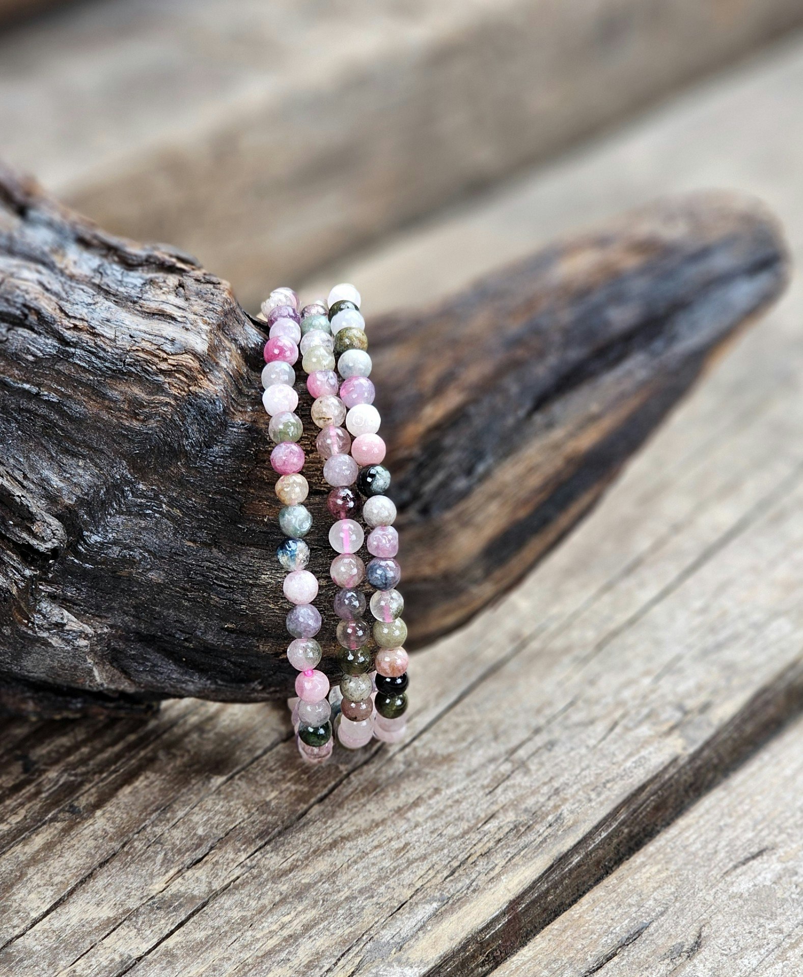 Vattenmelon Turmalin, armband 4mm runda pärlor