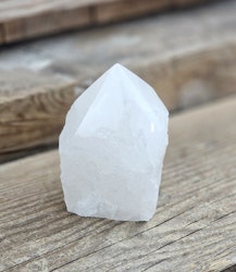 Stående spets, Bergkristall (mjölkig) #4