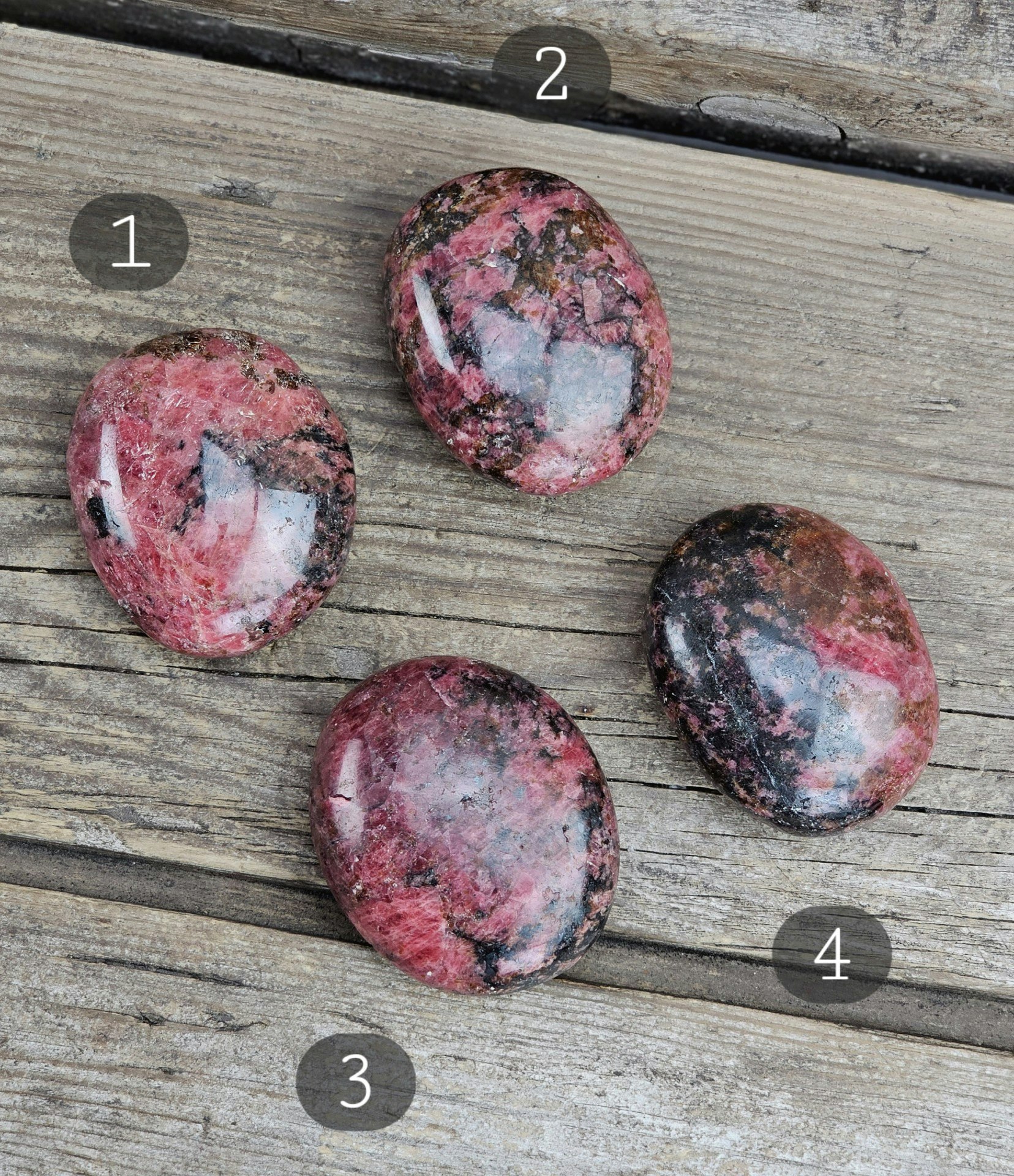 Rodonit, stor touchstone #1-4