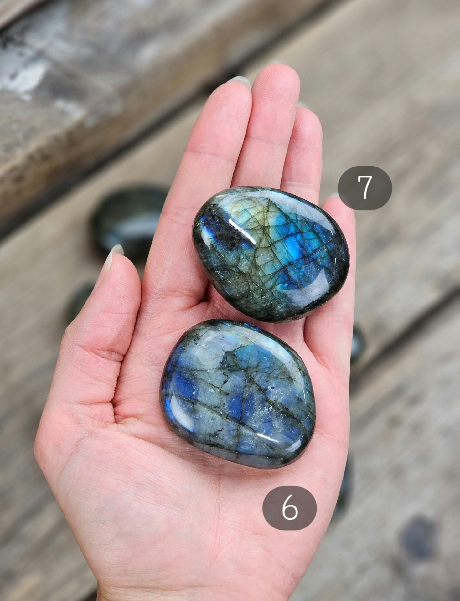Labradorit, touchstone #1-7