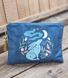 Sammetsnecessär, Midnight Hare