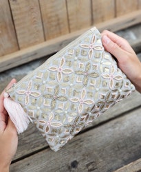 Broderad necessär, Flower Of Life