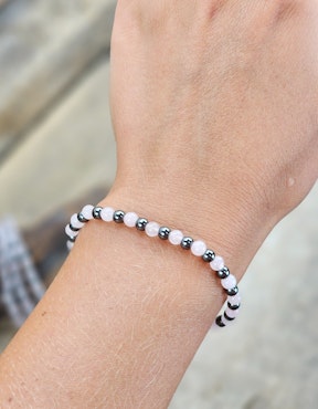 Rosenkvarts & Hematit mix, armband 4mm runda pärlor