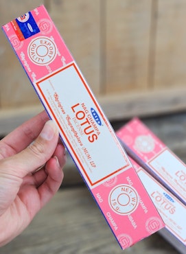 Satya - Nag Champa Lotus, rökelsepinnar