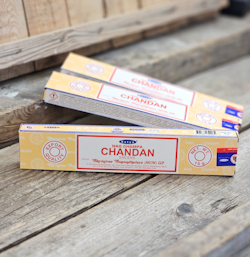 Satya - Nag Champa Chandan, rökelsepinnar
