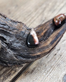 Sardonyx trumlad, silverpläterat hänge -30% fynd B-kvalite/annat