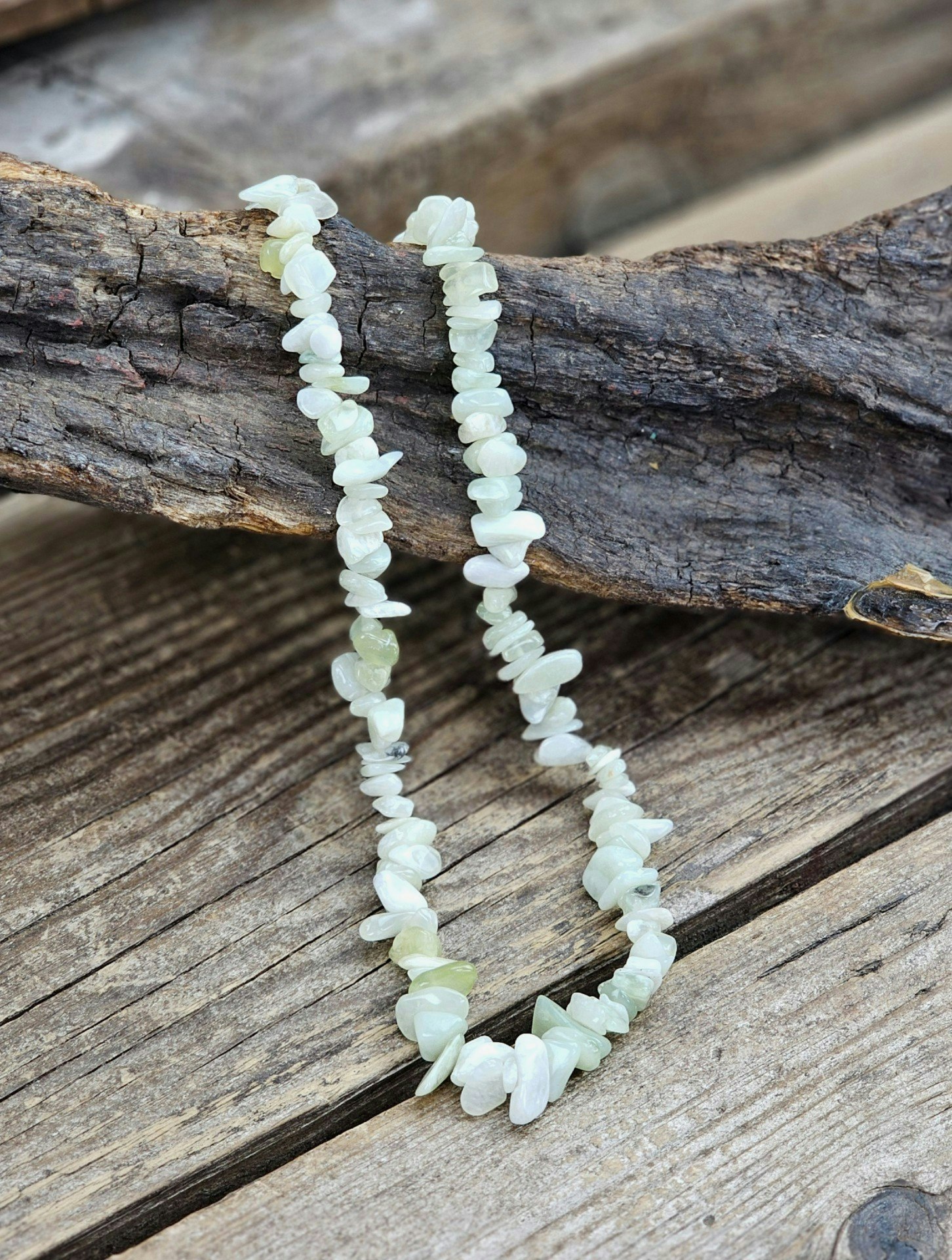 New Jade, chipshalsband 45 cm