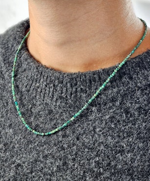 Krysokolla, halsband 2mm facetterade pärlor 925s.