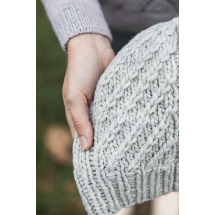 Meiju K P - Contrasts: Textured Knitting