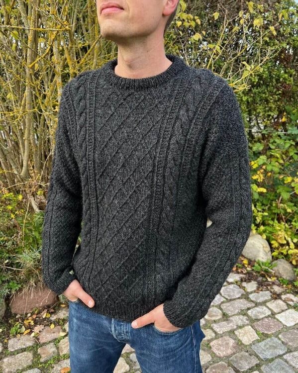 Moby Sweater man - Petiteknit - Yarnfinity - Nordiska ullgarner online