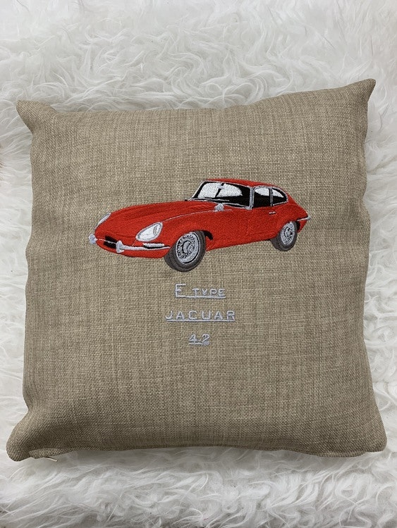 E-type Jaguar 4:2, med justeringar och tillägg