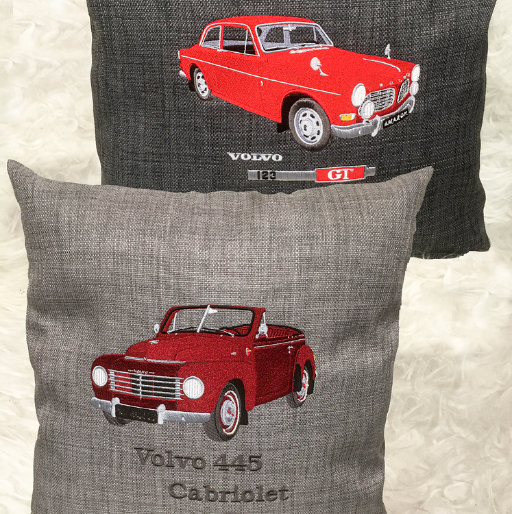 Volvo 445 cabriolet 1953 och Volvo Amazon 123GT 1967.