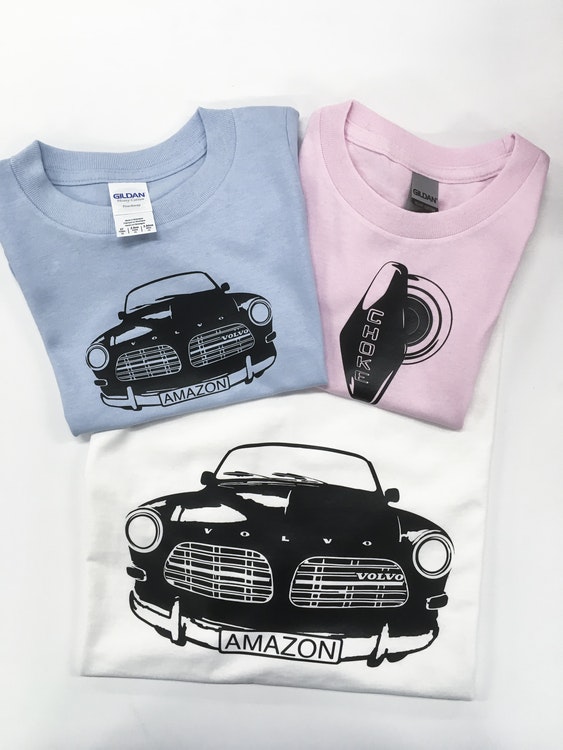Blå t-shirt, 2år "Amazonfront", Vit "Amazonfront" large & rosa "Amazon-choke" 2 år