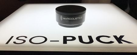 IsoAcoustics Iso-puck vibrationsdämpare under högtalare