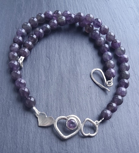 Unikt halsband  - Judit Emödi