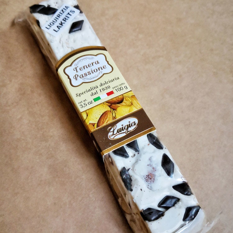 Torrone Lakrits