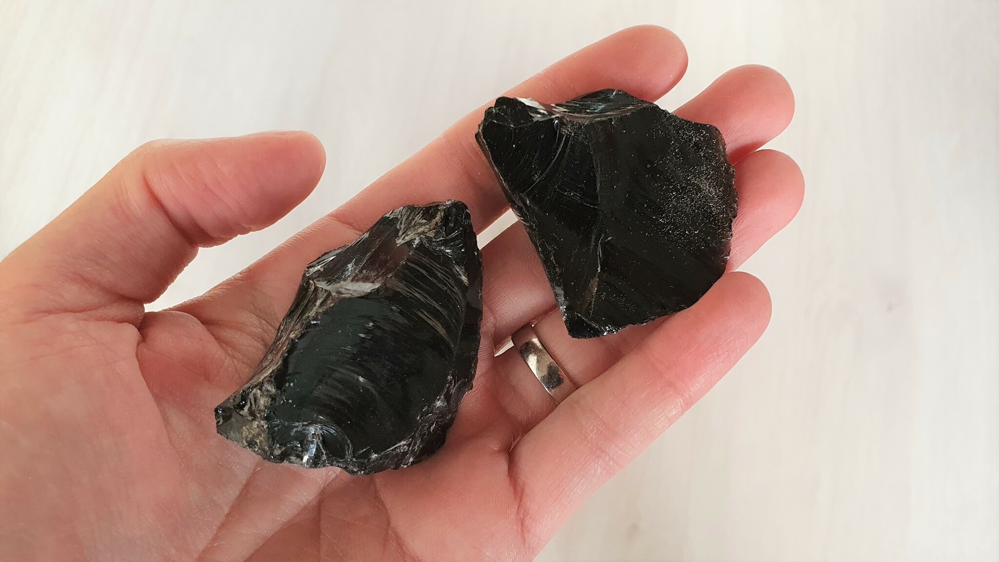 Obsidian, Svart Råa