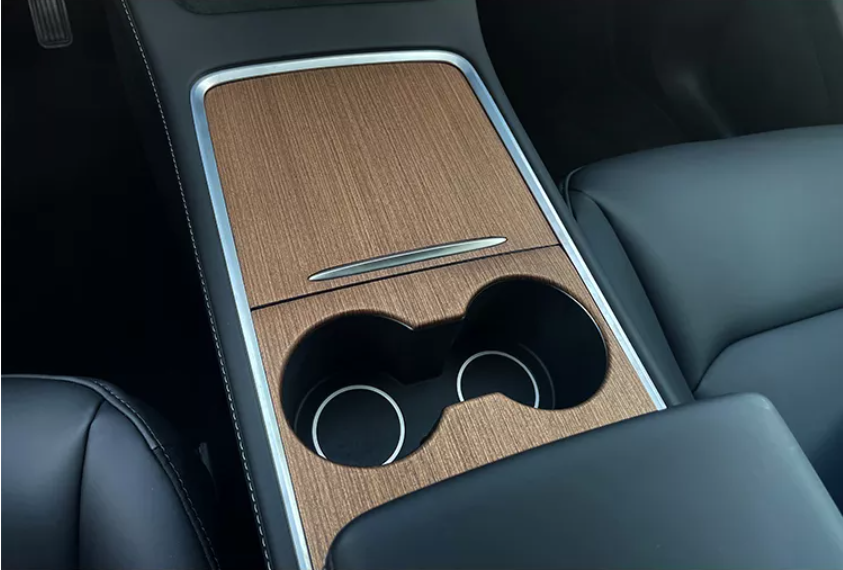 Panel mittkonsol Tesla Model Y