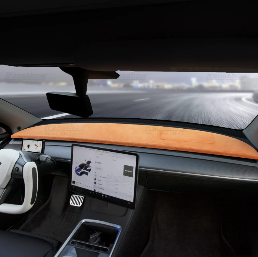 Alcantara instrumentbräda Model Y