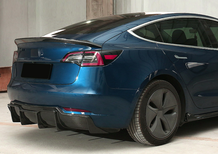 Diffuser V-style till Tesla Model 3