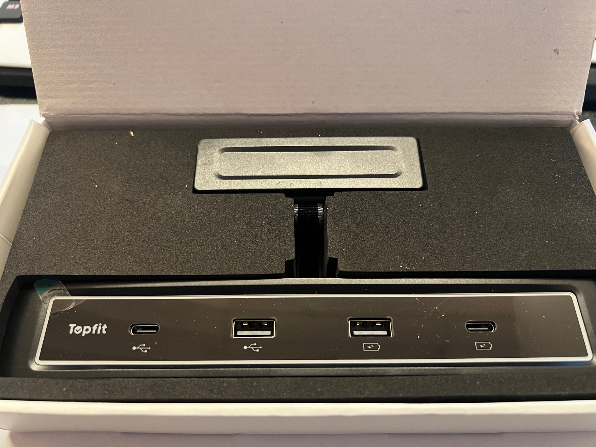 USB Hub Model 3 / Model Y (flera varianter)