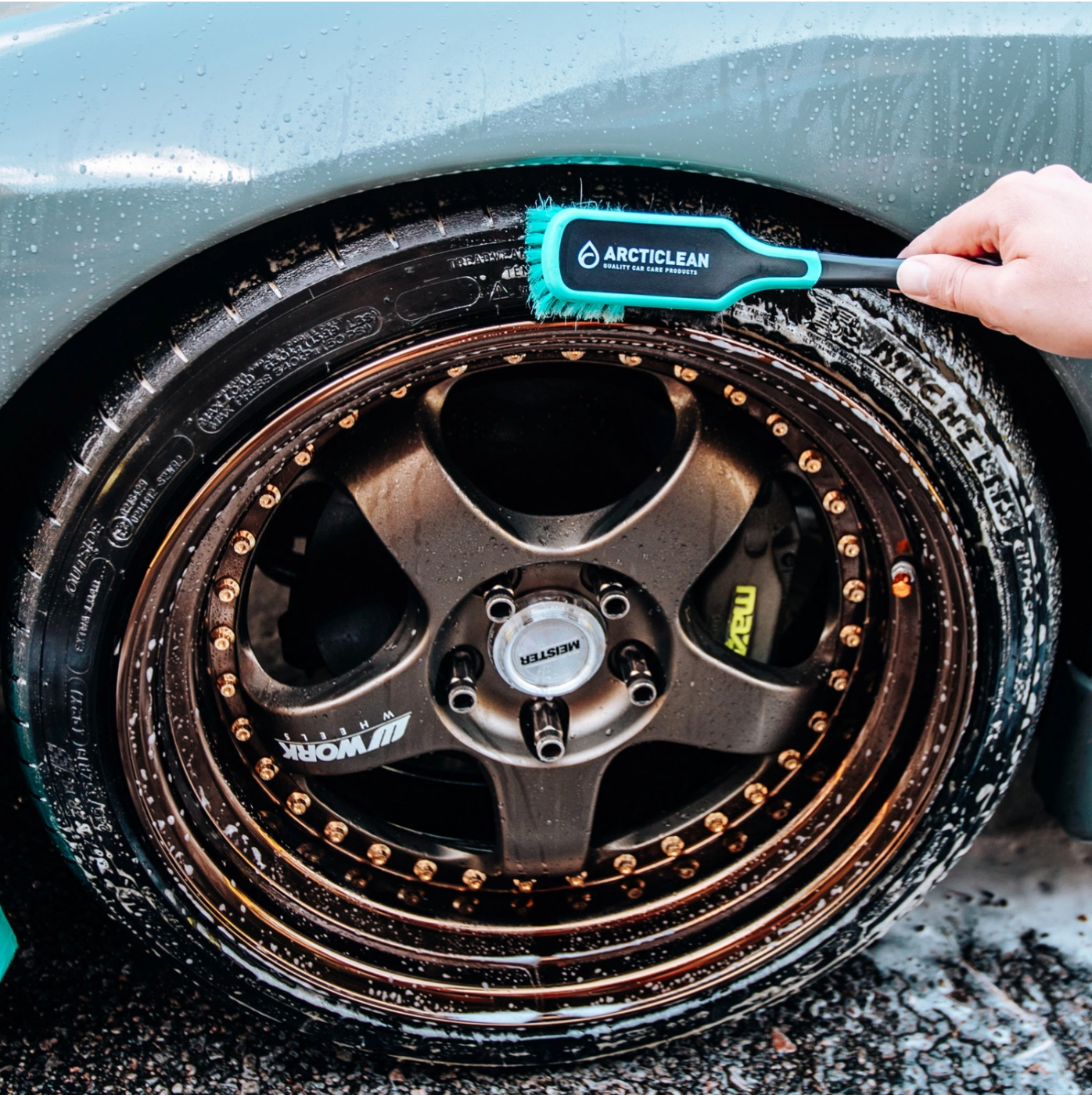 Tyre & rim brush - multiborste