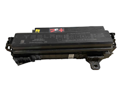 FUSEBOX,MDLS,12V,FRUNK