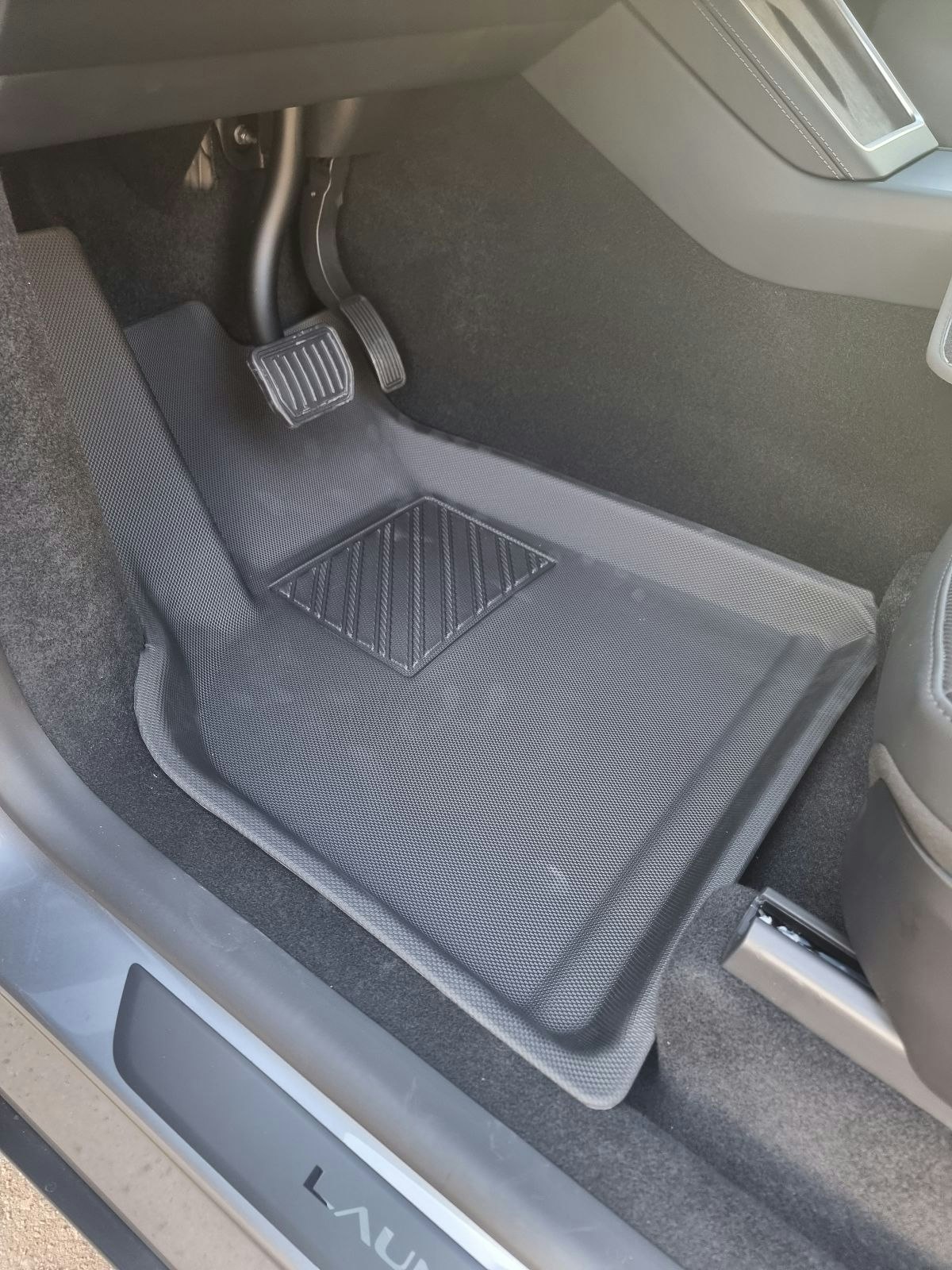 Model Y Juniper XPE Mattpaket