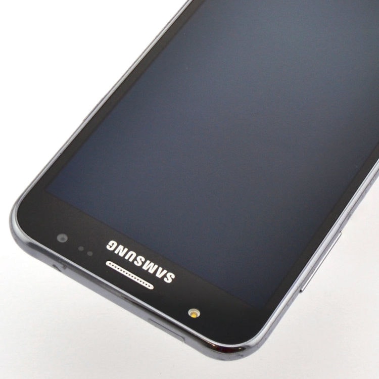Samsung Galaxy J5 8GB Svart - BEGAGNAD - GOTT SKICK - OLÅST