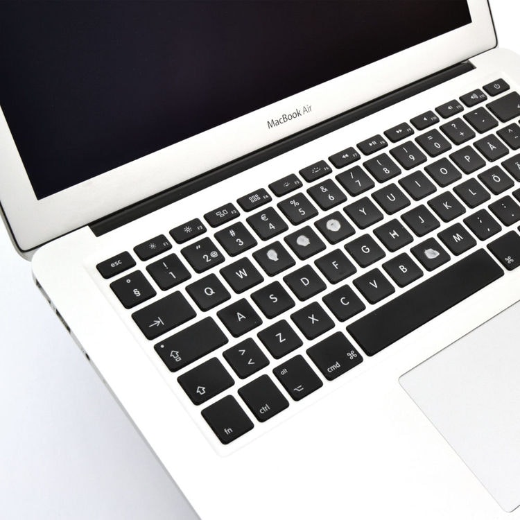 MacBook Air 13 tum (mitten 2011) - BEGAGNAD - GOTT SKICK - OLÅST