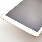 Apple iPad 6:e Gen (2018) 32GB Wi-Fi & 4G/CELLULAR Guld - BEGAGNAD - GOTT SKICK - OLÅST