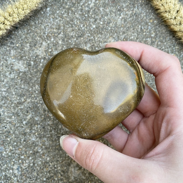 Hjärta av polykromjaspis