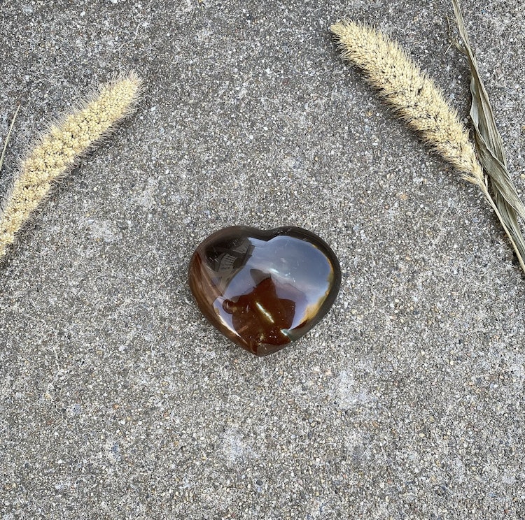 Hjärta av polykromjaspis