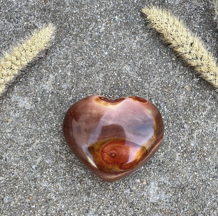 Hjärta av polykromjaspis