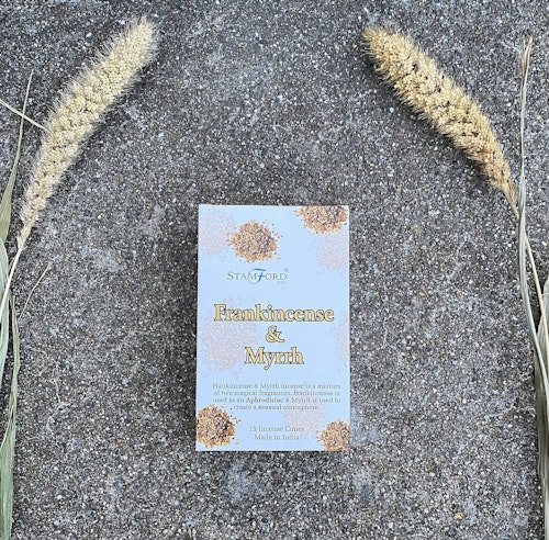 Frankincense och Myrra rökelsekoner (Stamford)