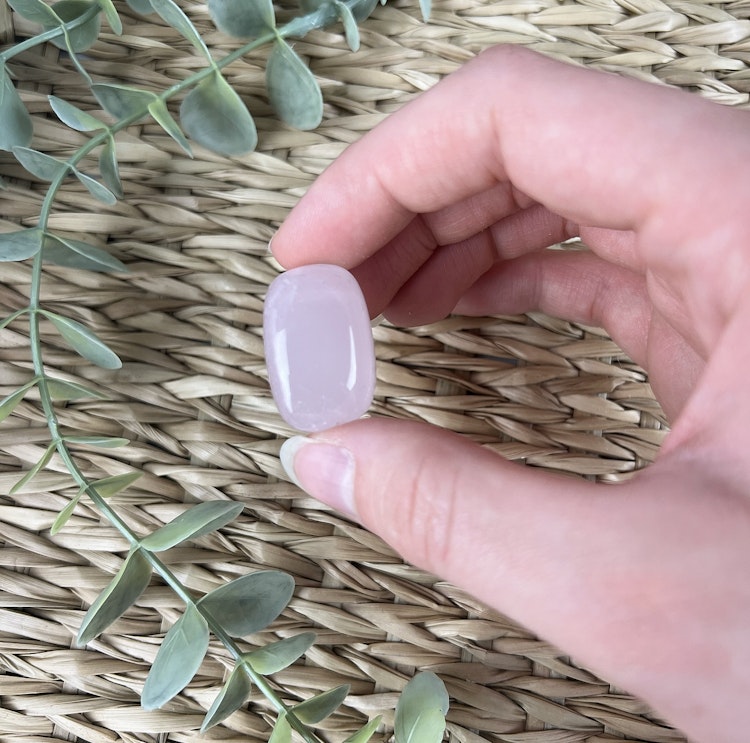 Rosenkvarts trumlad (mellan) transparent